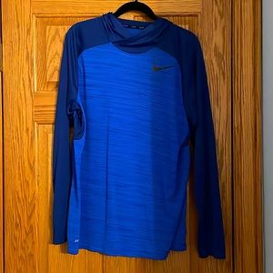 Men’s Nike hooded dri-fit large.